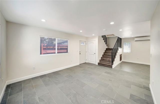 $4,200 | 5026 Varna Avenue, Sherman Oaks, CA 91423