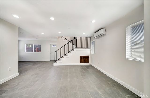 $4,200 | 5026 Varna Avenue, Sherman Oaks, CA 91423