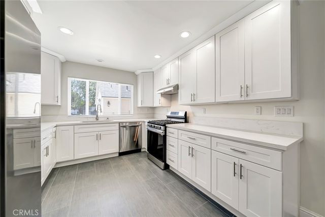 $4,200 | 5026 Varna Avenue, Sherman Oaks, CA 91423