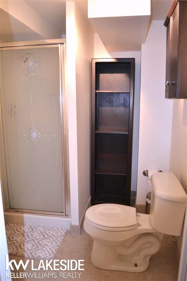 971 Columbia Road Berkley, MI 48072 - Photo 23 of 28 50020426-23.JPG