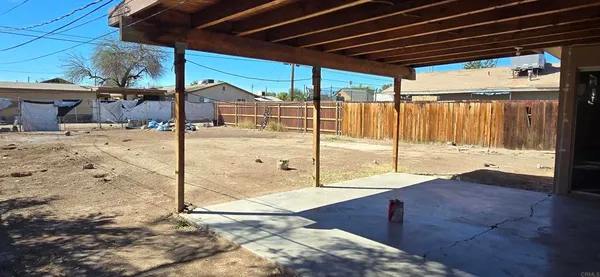 $275,000 | 443 Hamilton Avenue, El Centro, CA 92243