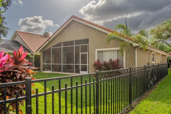 $597,000 | 18919 Place Marquette, Lutz, FL 33558