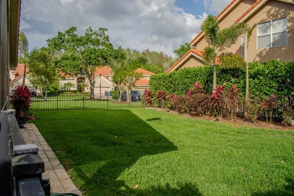 $597,000 | 18919 Place Marquette, Lutz, FL 33558