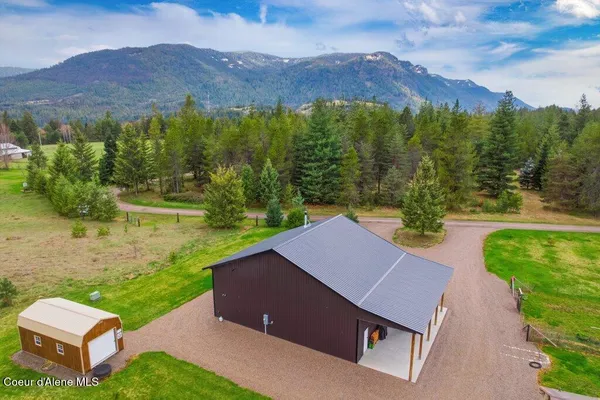 $549,000 | 92 Bluebird Lane, Clark Fork, ID 83811