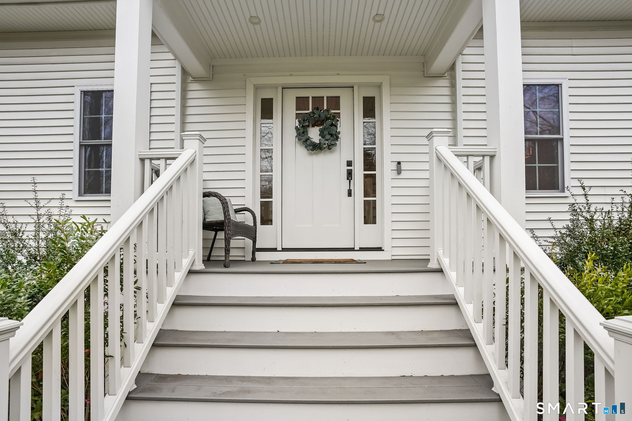 153 North Street Trumbull, CT 06611 - Photo 2 of 27