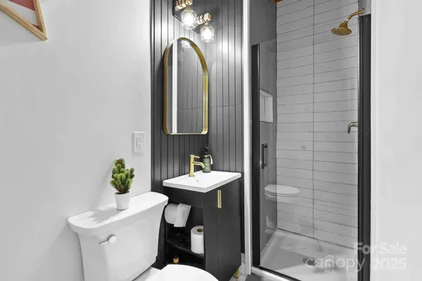 $445,000 | 124 Glad Tidings Lane, Sylva, NC 28779