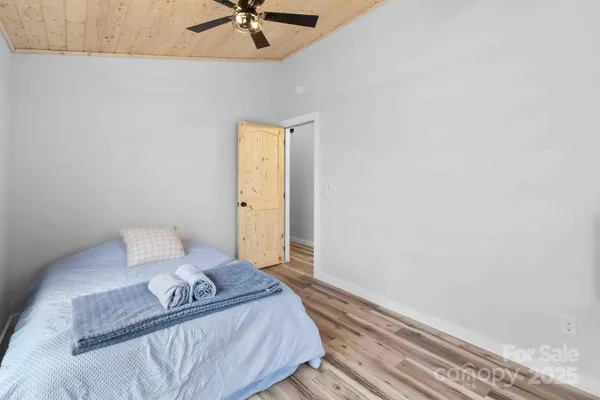 $445,000 | 124 Glad Tidings Lane, Sylva, NC 28779