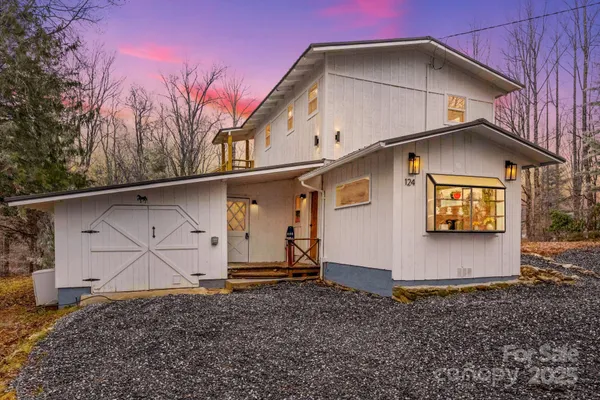 $445,000 | 124 Glad Tidings Lane, Sylva, NC 28779