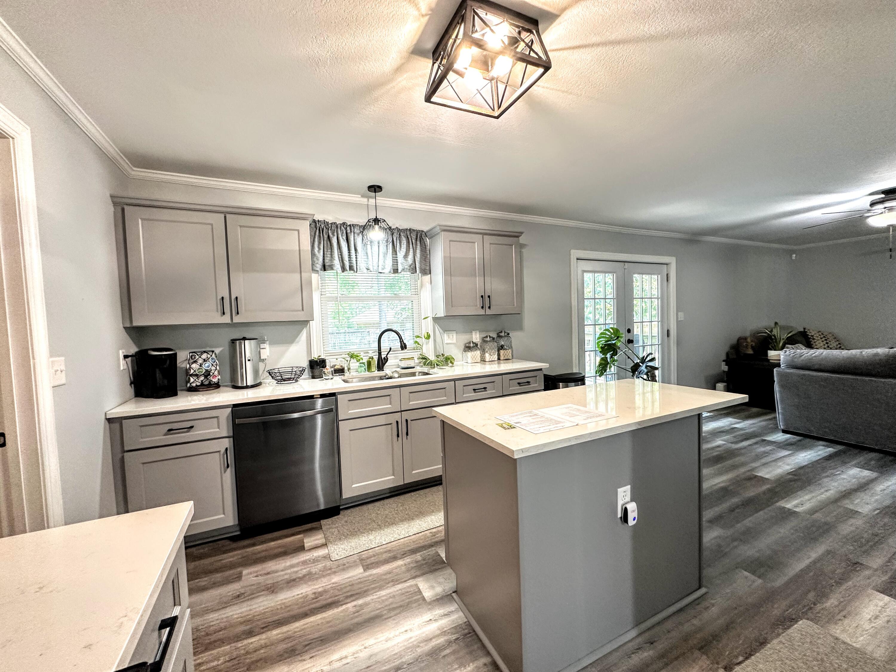 1735 Goshen Road Augusta, GA 30906 - Photo 17 of 41 Fully updated with Island and pantry