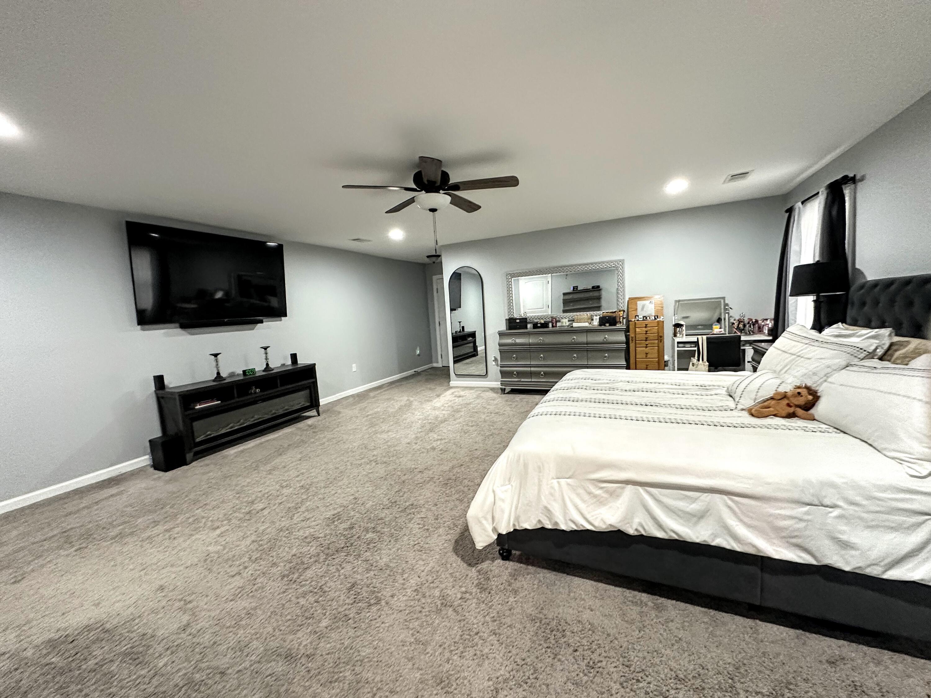 1735 Goshen Road Augusta, GA 30906 - Photo 23 of 41 owners bedroom