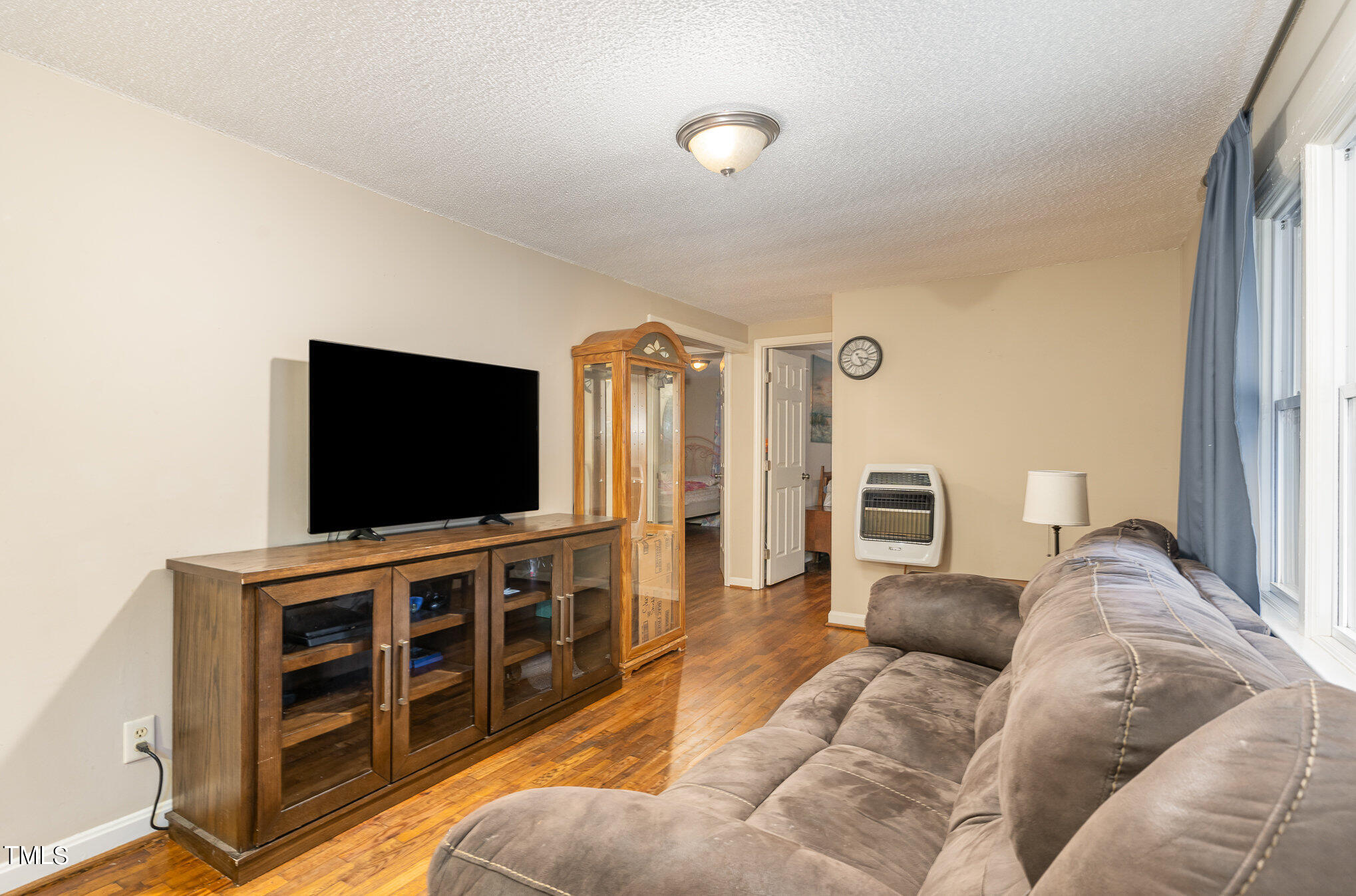 6229 Old Fairground Road Benson, NC 27504 - Photo 5 of 18 008_dsc00008-edit
