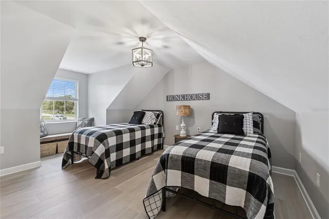 $750,000 | 1516 Lake Howard Drive Southwest, Winter Haven, FL 33880