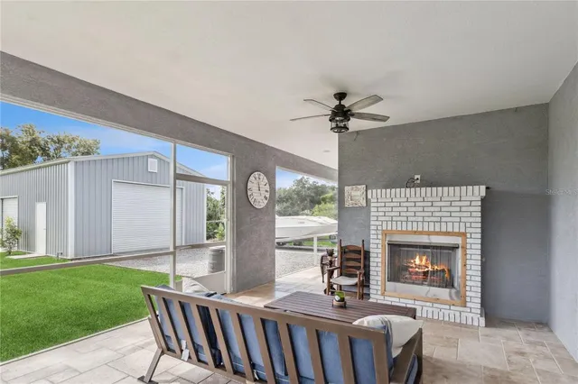 $750,000 | 1516 Lake Howard Drive Southwest, Winter Haven, FL 33880