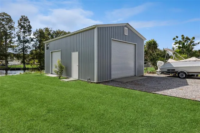 $750,000 | 1516 Lake Howard Drive Southwest, Winter Haven, FL 33880