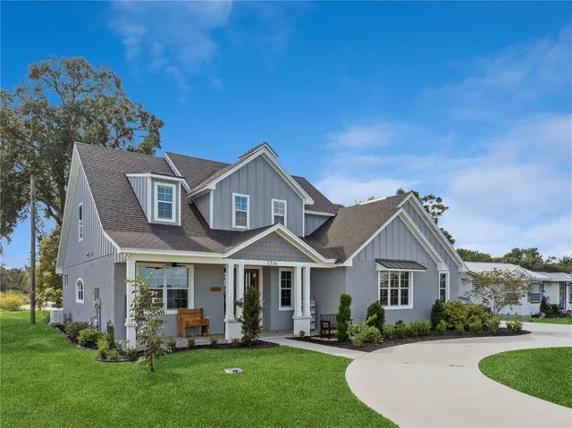 $750,000 | 1516 Lake Howard Drive Southwest, Winter Haven, FL 33880