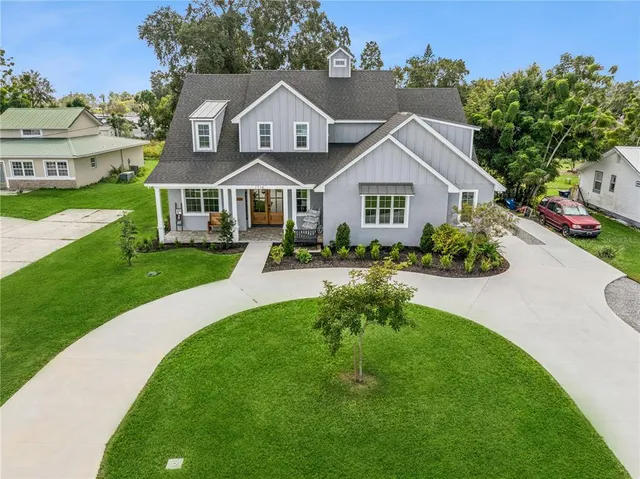 $750,000 | 1516 Lake Howard Drive Southwest, Winter Haven, FL 33880