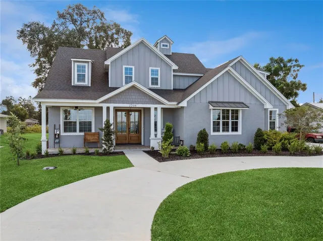 $750,000 | 1516 Lake Howard Drive Southwest, Winter Haven, FL 33880