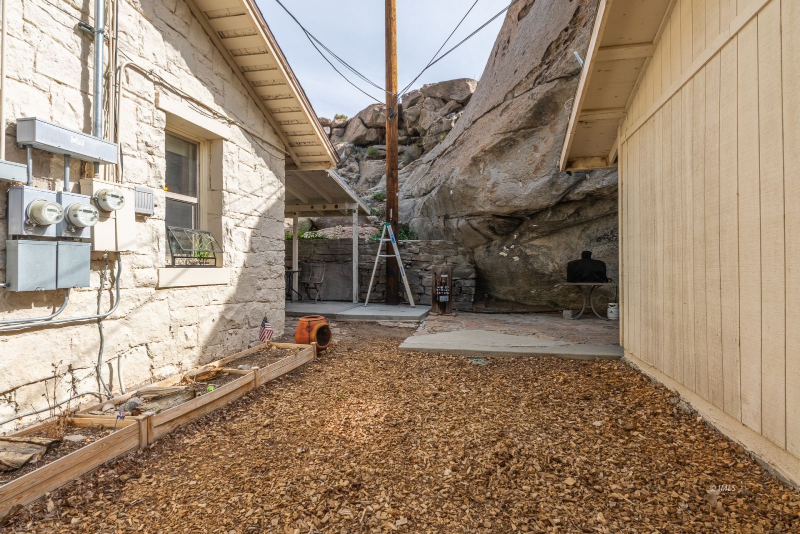 110 Mill Creek Road Bishop, CA 93514 - Photo 24 of 33 Exterior