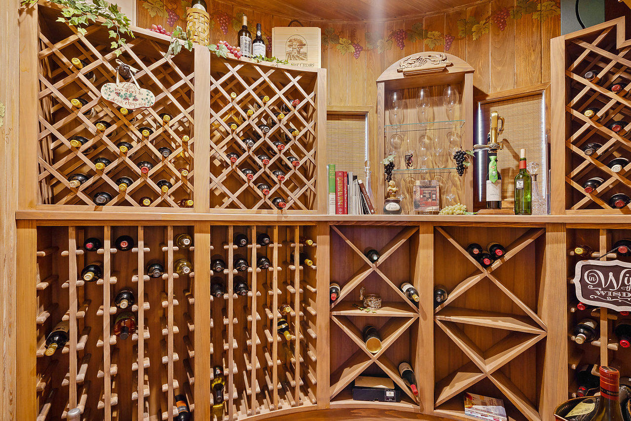 10380 Prestwick Road Boynton Beach, FL 33436 - Photo 22 of 51 Wine Room