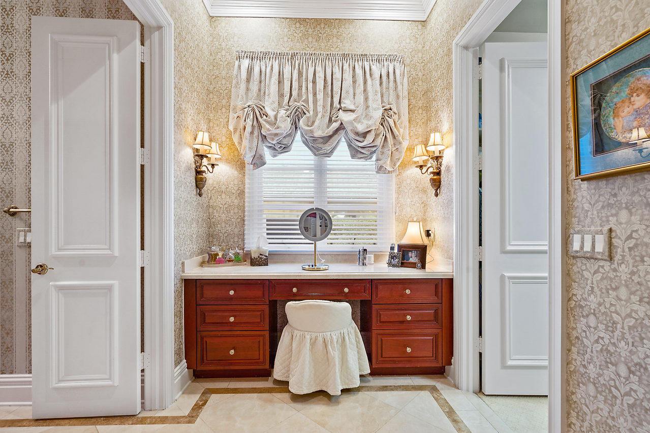 10380 Prestwick Road Boynton Beach, FL 33436 - Photo 33 of 51 Master Bath 2