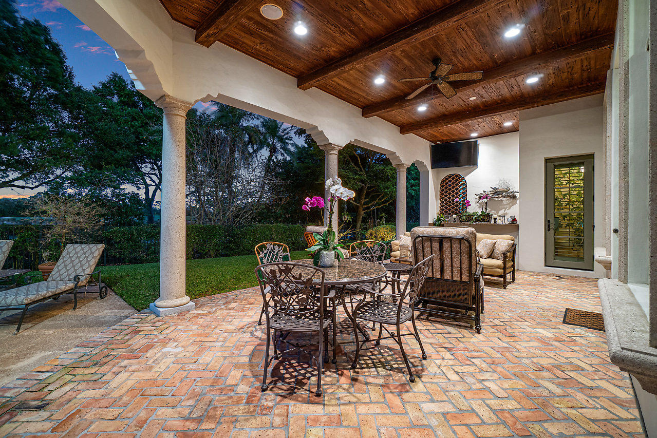 10380 Prestwick Road Boynton Beach, FL 33436 - Photo 43 of 51 Back Dining Dusk