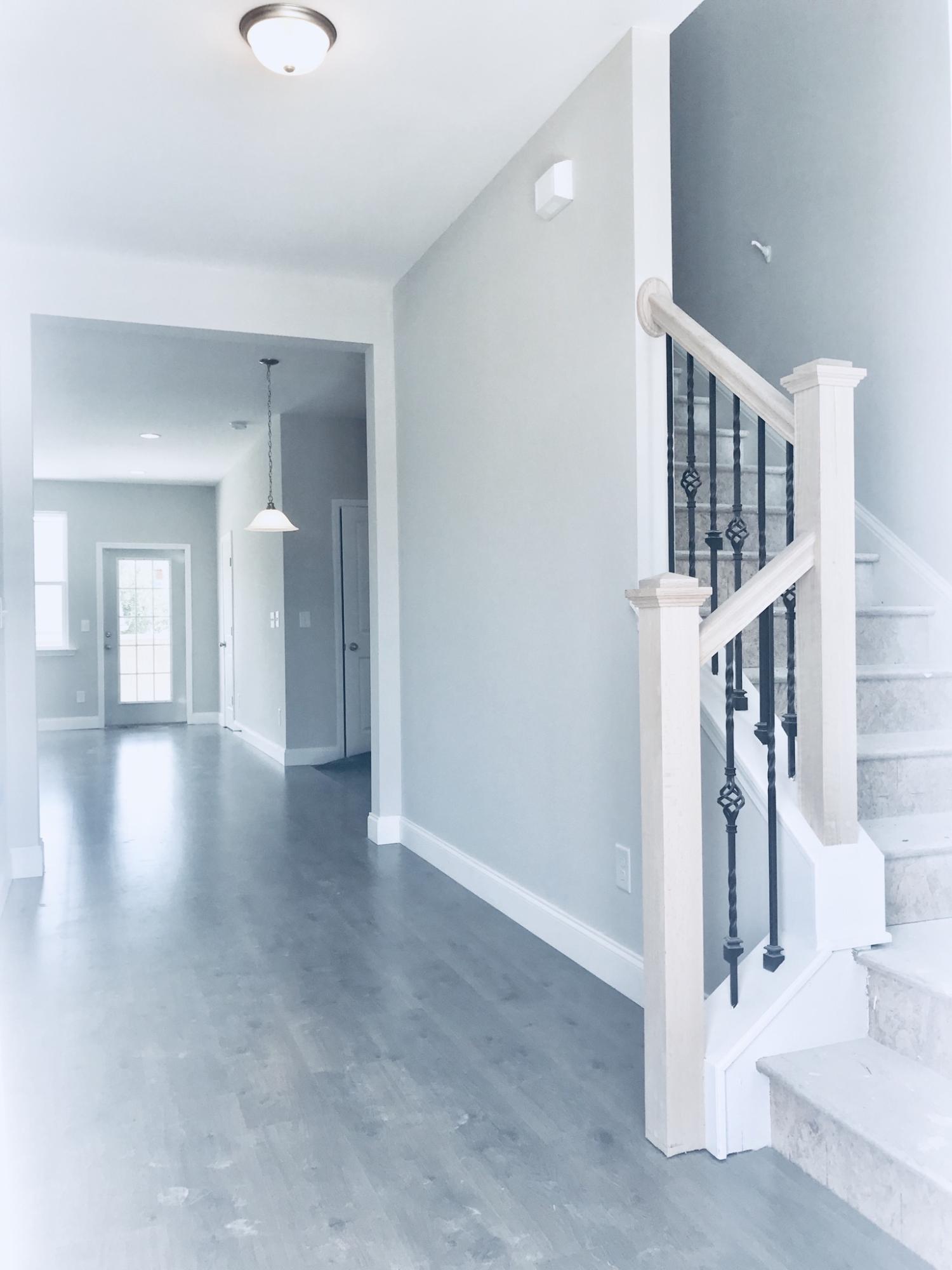 7765 Montview Road North Charleston, SC 29418 - Photo 2 of 39 Foyer