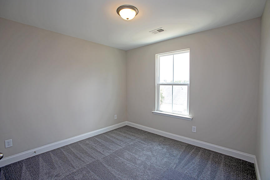 7765 Montview Road North Charleston, SC 29418 - Photo 10 of 39 2nd Bedroom
