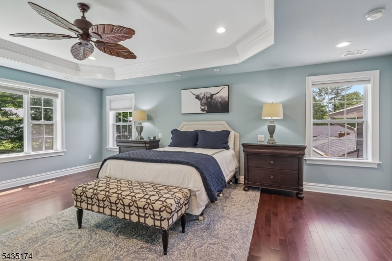27 Burlington Road Berkeley Heights, NJ 07974 - Photo 13 of 37