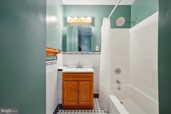 $587,000 | 2855 East Thompson Street, Philadelphia, PA 19134