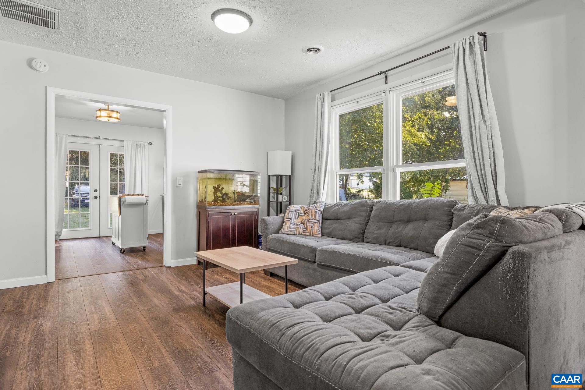 9 Bradley Lane Waynesboro, VA 22980 - Photo 14 of 23