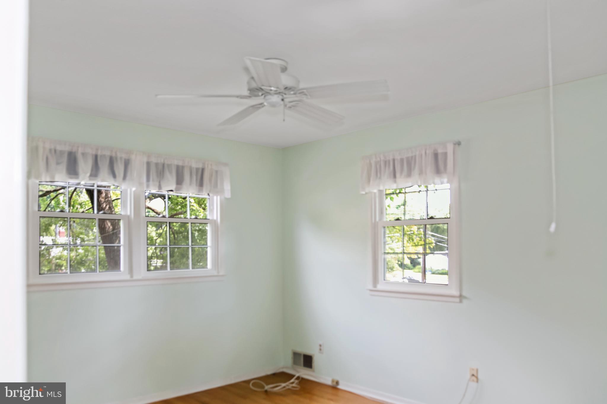 5205 Ravensworth Road Springfield, VA 22151 - Photo 13 of 22 Bedroom 3