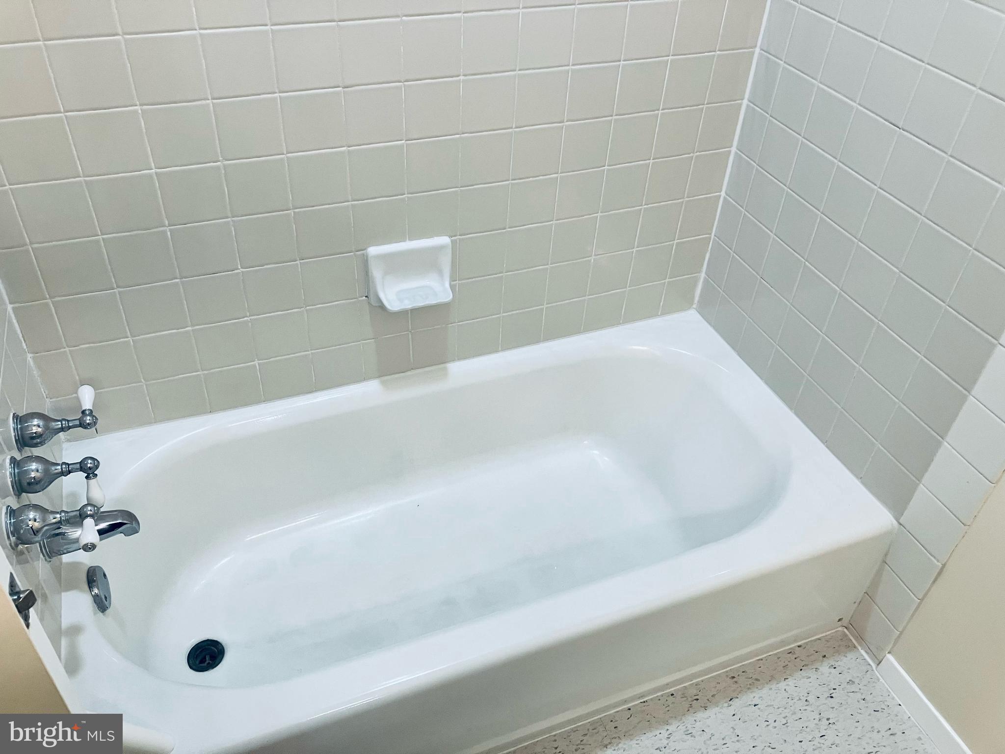 5205 Ravensworth Road Springfield, VA 22151 - Photo 16 of 22 Upper Level Full Bath