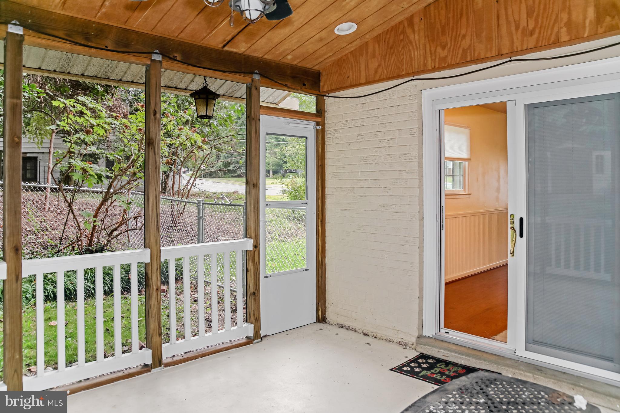 5205 Ravensworth Road Springfield, VA 22151 - Photo 9 of 22 Porch