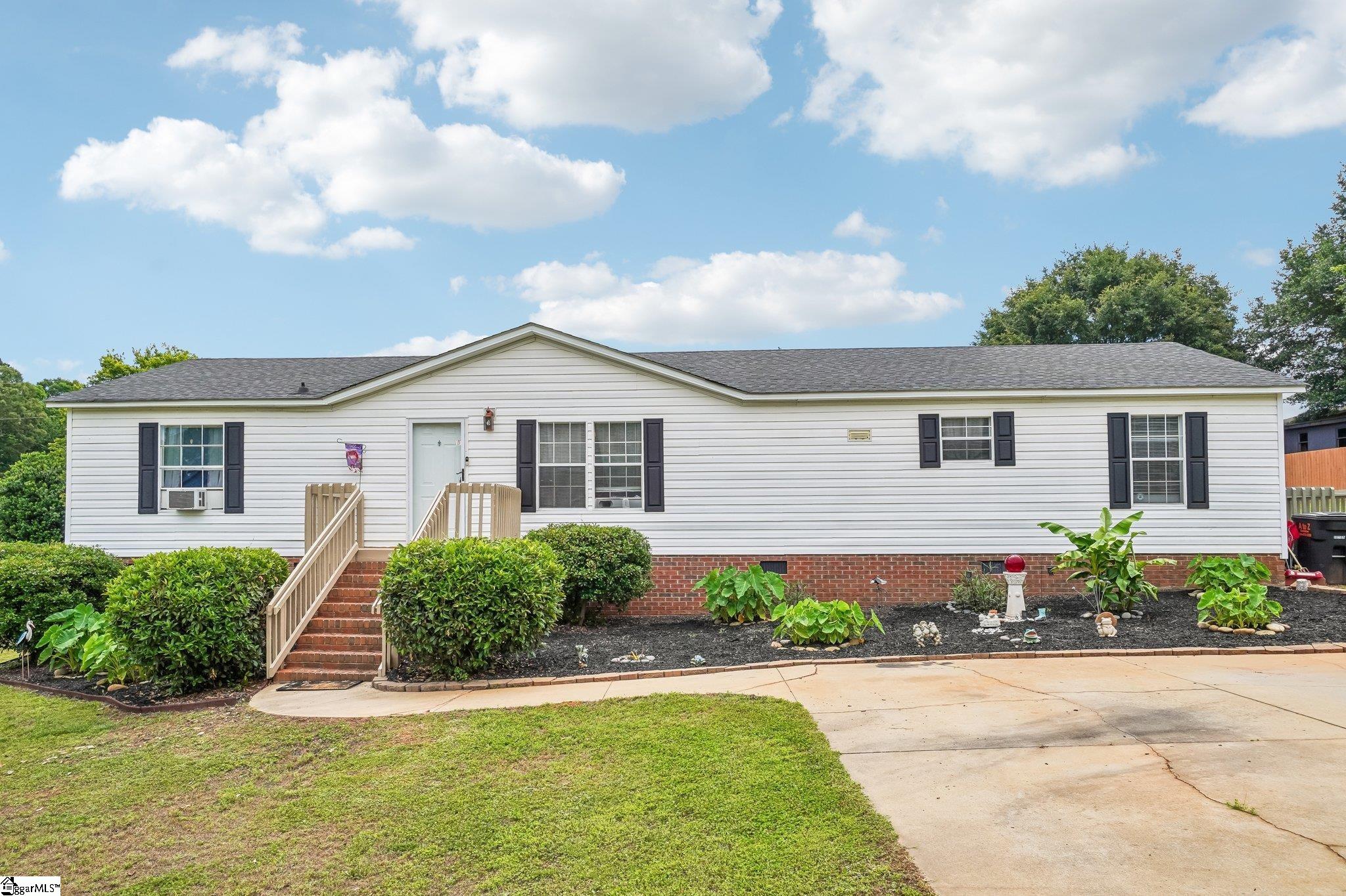 620 Courtland Way Greer, SC 29651 - Photo 19 of 27