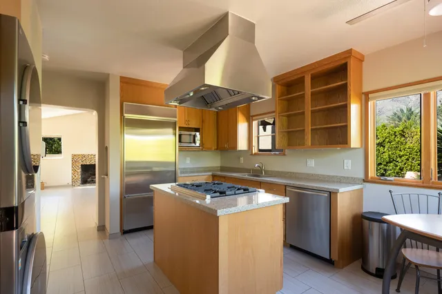 $1,100,000 | 610 South Camino Real, Palm Springs, CA 92264