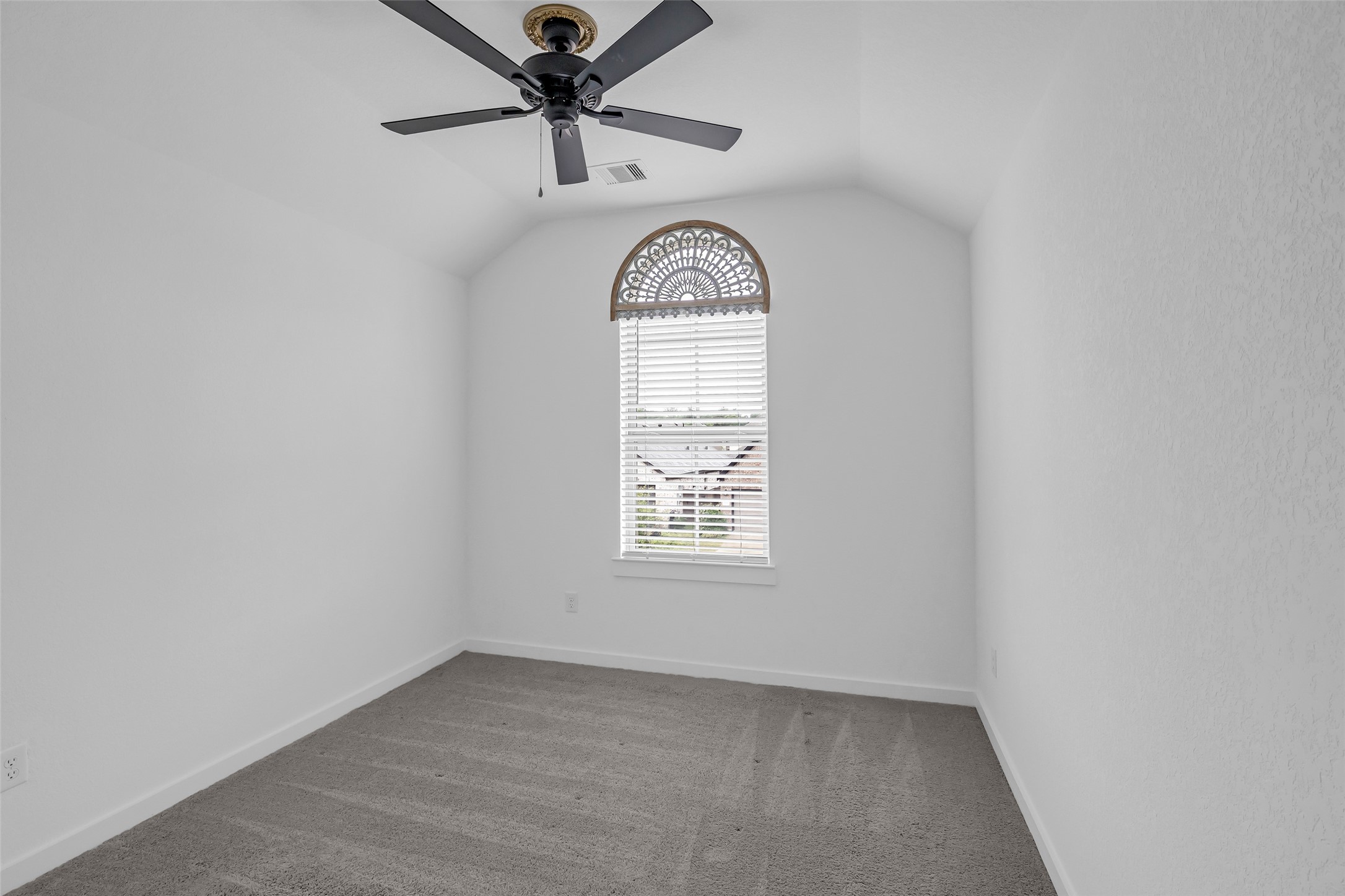 7392 Mount Greylock Loop Porter, TX 77365 - Photo 30 of 35