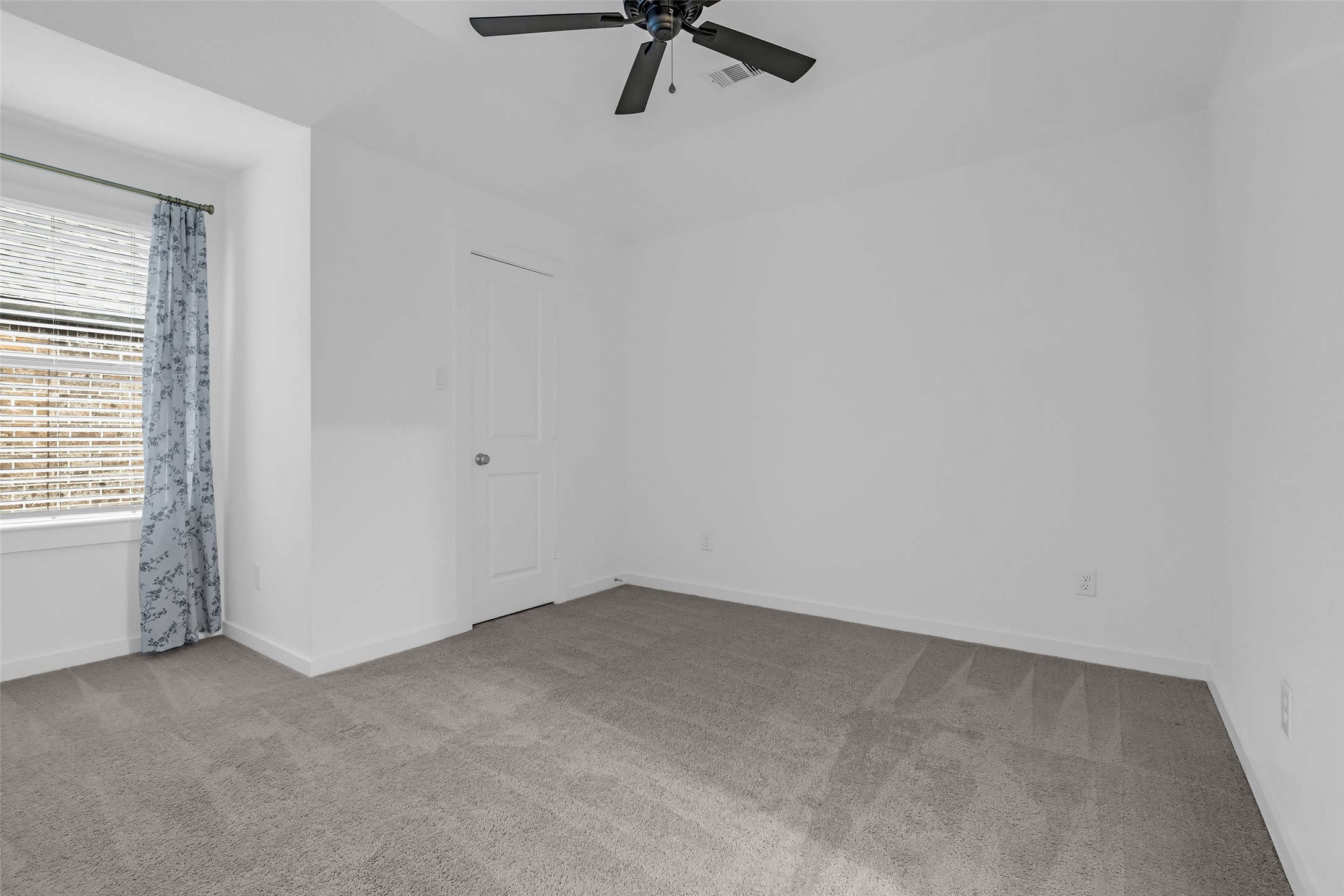 7392 Mount Greylock Loop Porter, TX 77365 - Photo 33 of 35