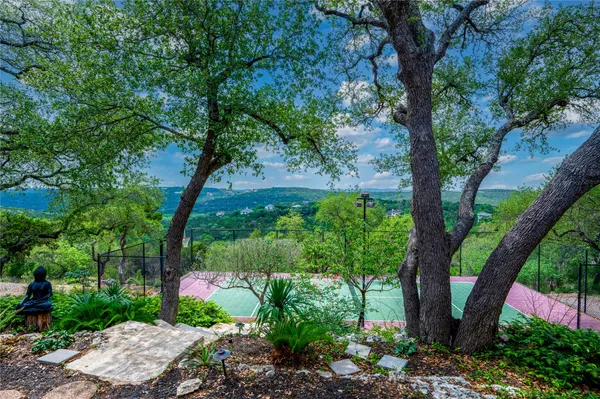 $1,699,999 | 8817 Bell Mountain Drive, Austin, TX 78730