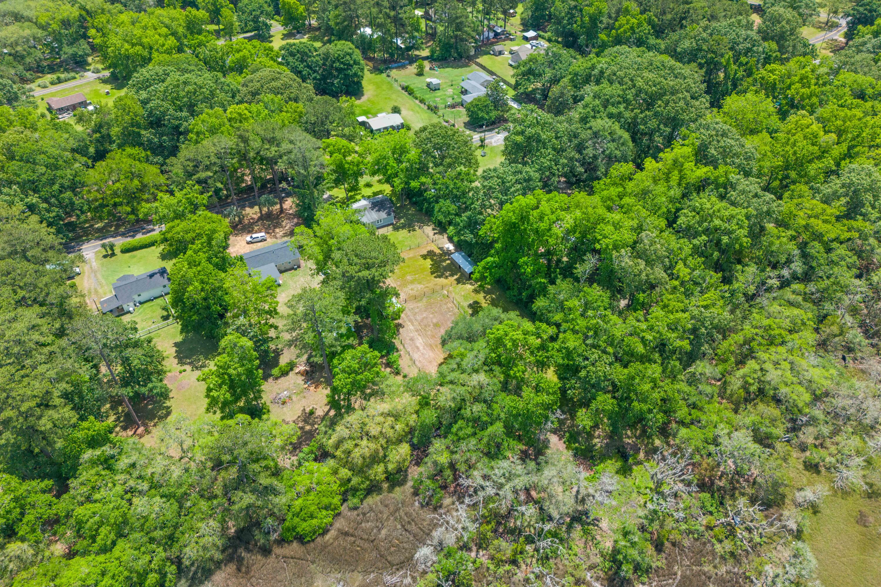 7239 Commodore Road Hollywood, SC 29449 - Photo 52 of 57 DJI_20250513124039_0059_D