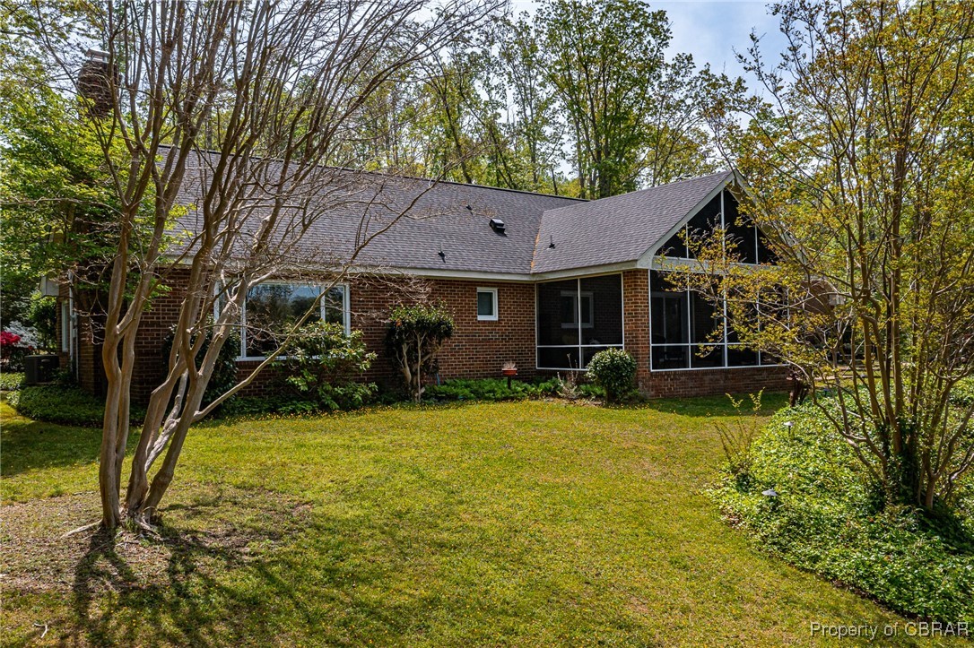 555 Rio Vista Weems, VA 22576 - Photo 2 of 38
