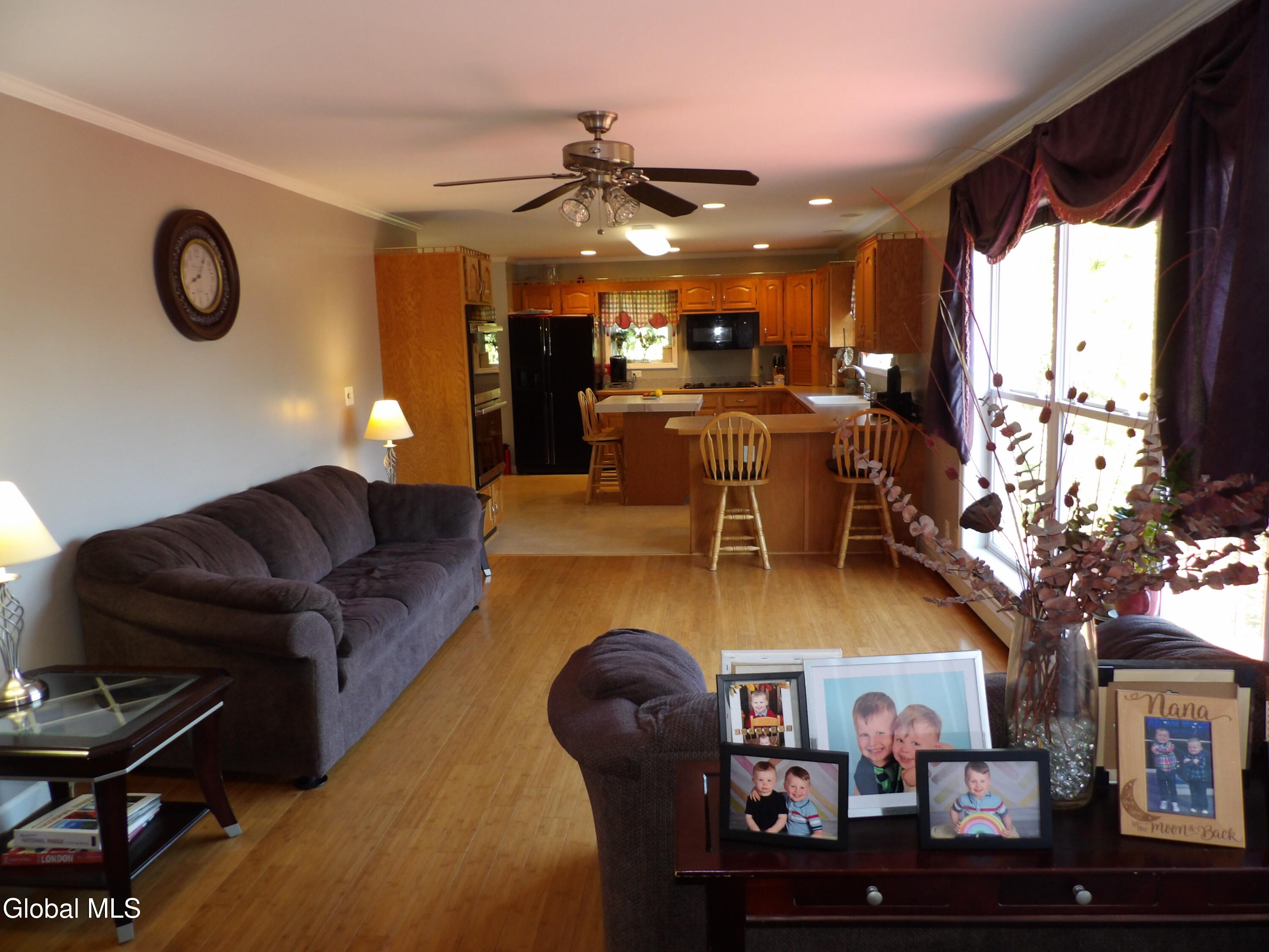 77 Old Canal Road Halfmoon, NY 12065 - Photo 11 of 50 100_1177