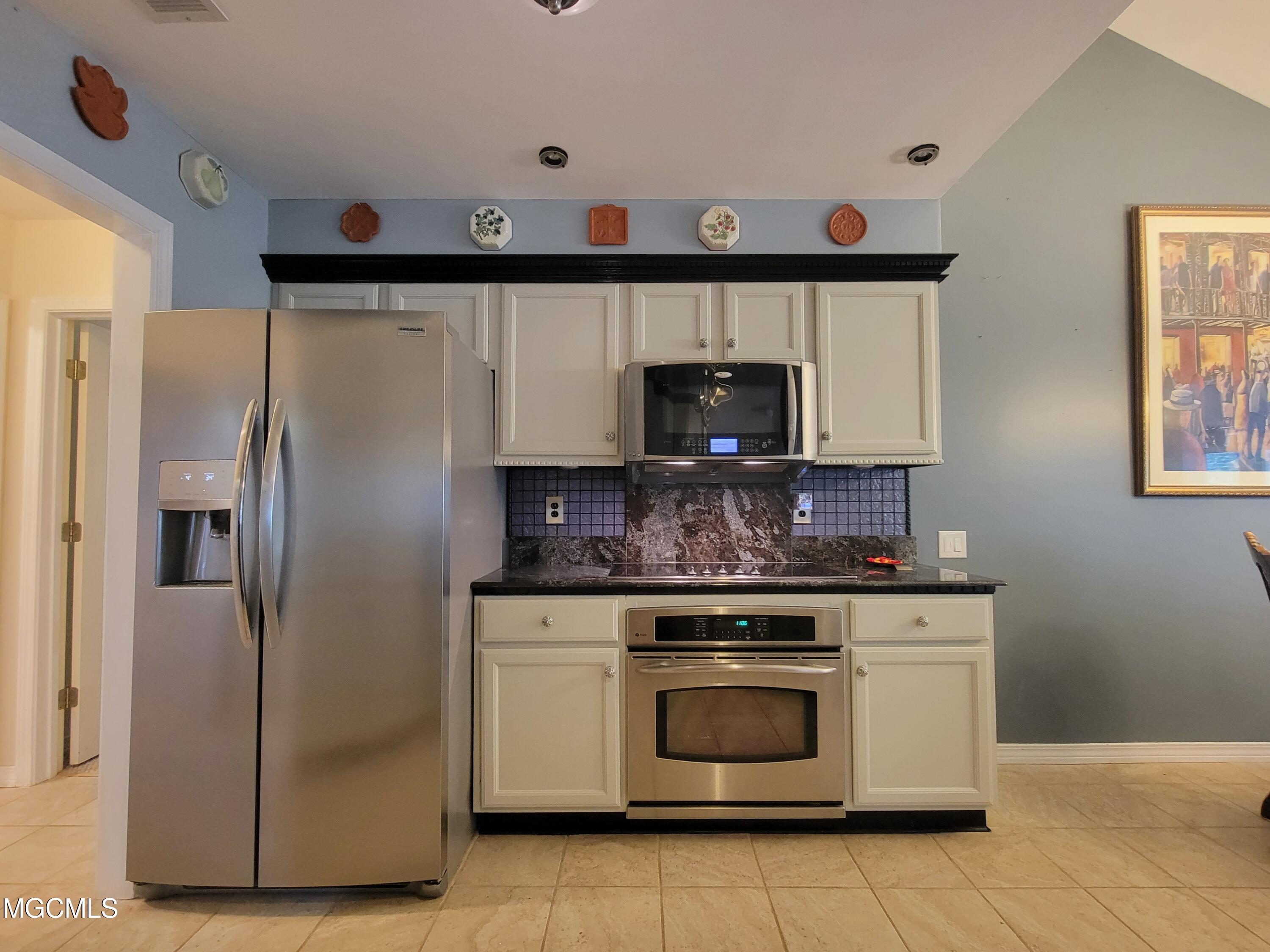 9492 Op La Way Diamondhead, MS 39525 - Photo 11 of 29 20210916_110807