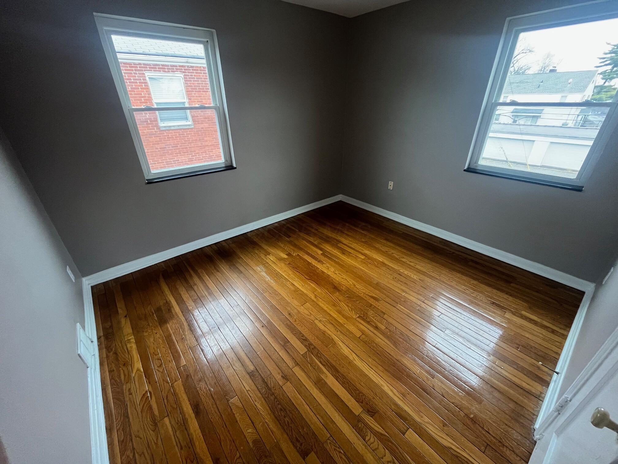 34 North Hampton Road, Unit D Columbus, OH 43213 - Photo 5 of 9 image4
