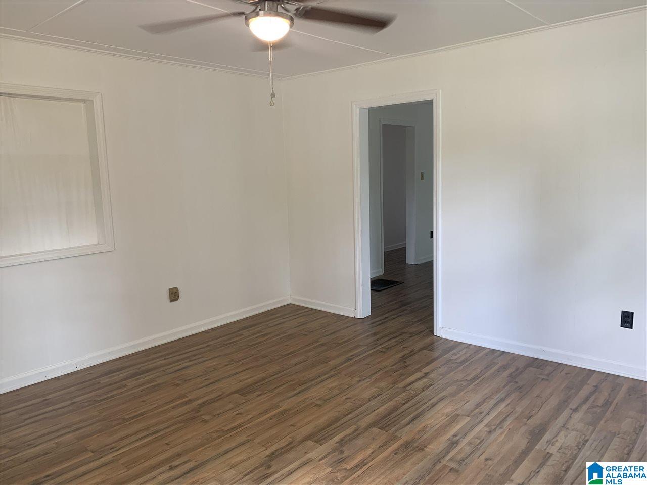 1403 Southwest Stadium Drive Alabaster, AL 35007 - Photo 4 of 19