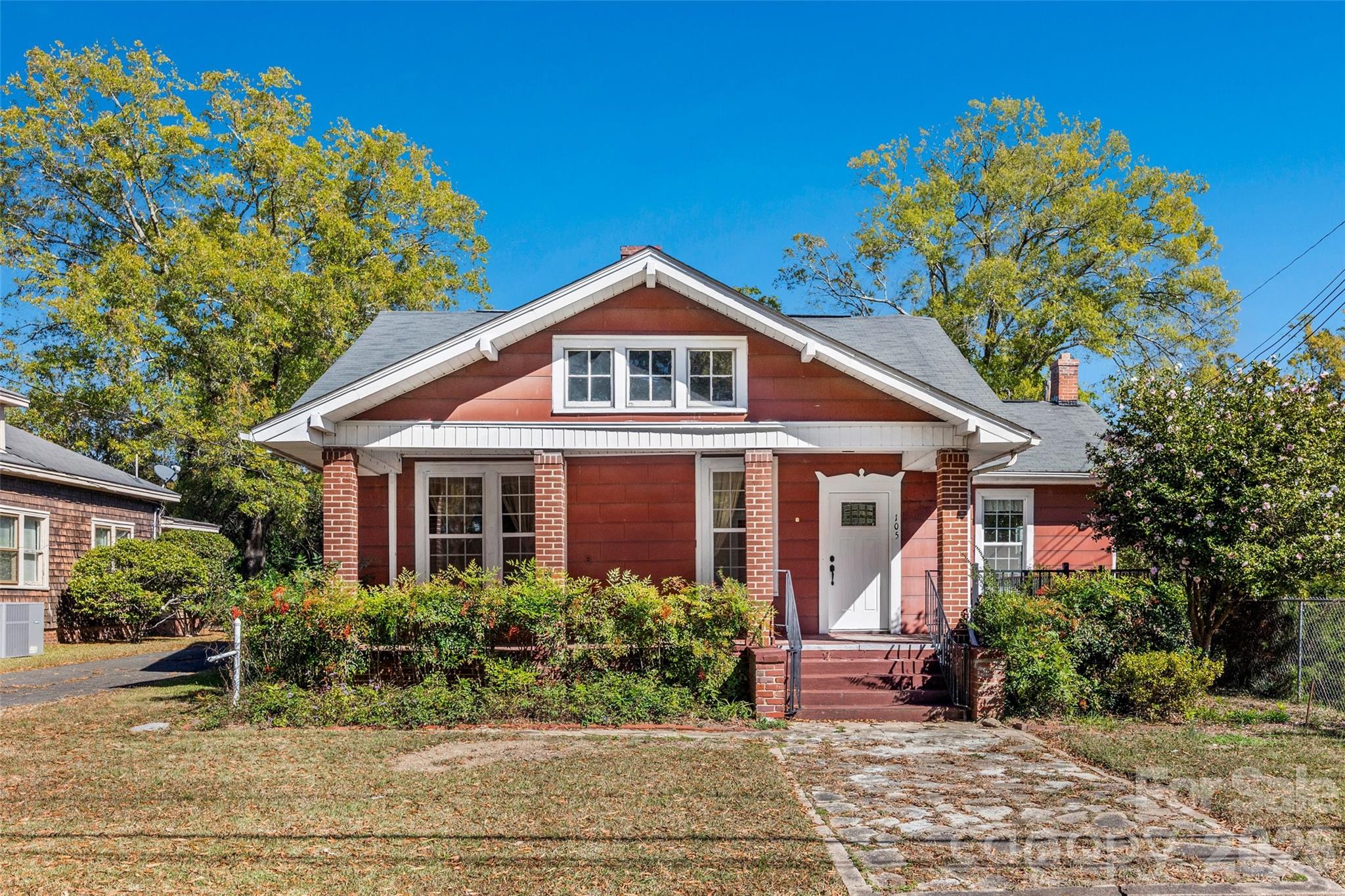 105 Foote Street Chester, SC 29706 - Photo 2 of 33