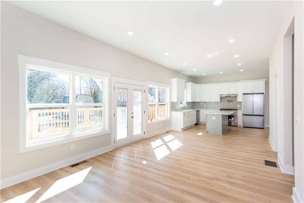 3286 Bachelor Street East Point, GA 30344 - Photo 17 of 45