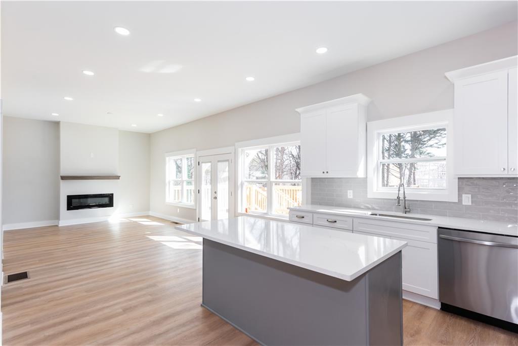 3286 Bachelor Street East Point, GA 30344 - Photo 23 of 45