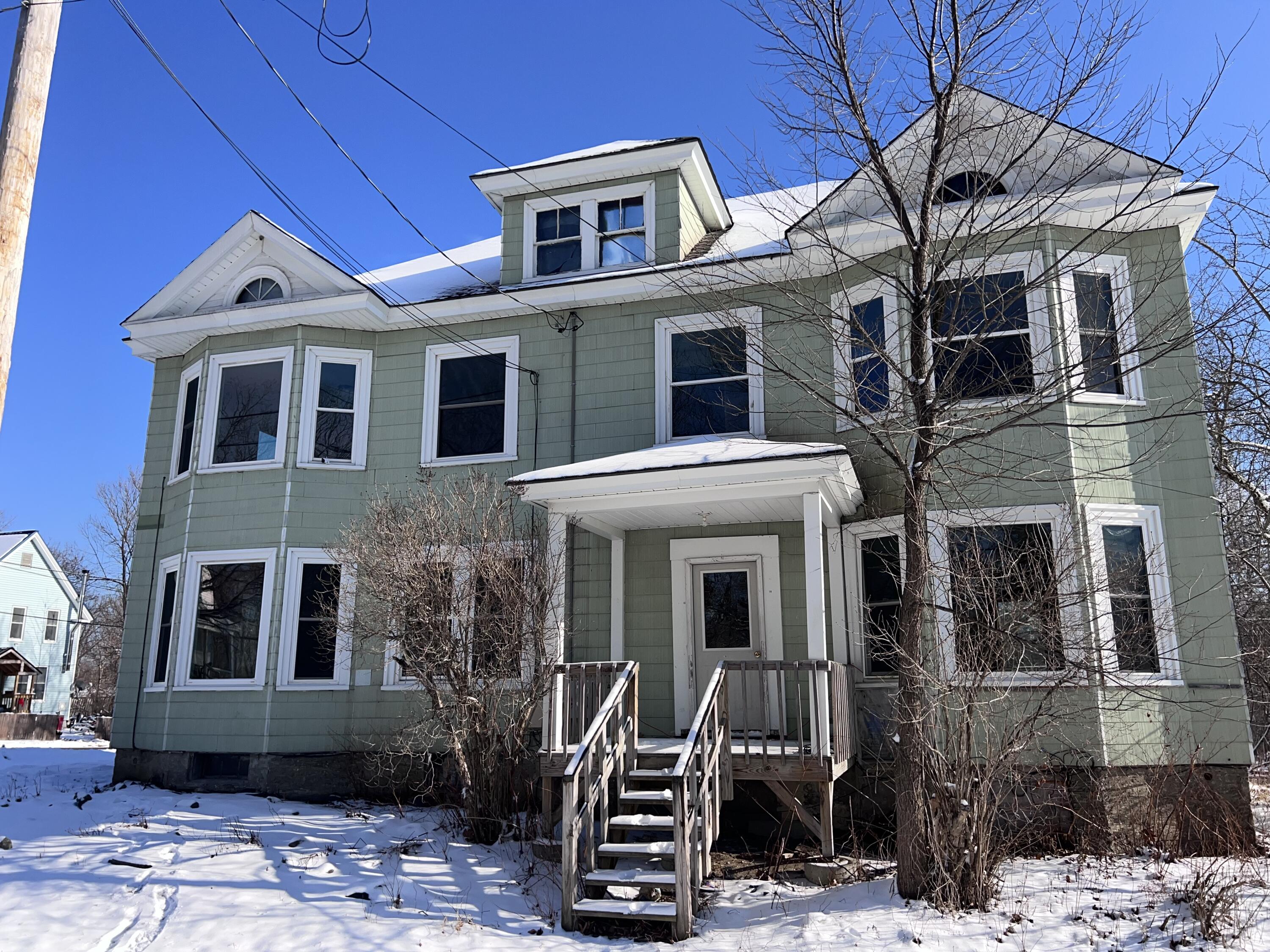 Exterior - Unit B Entrance