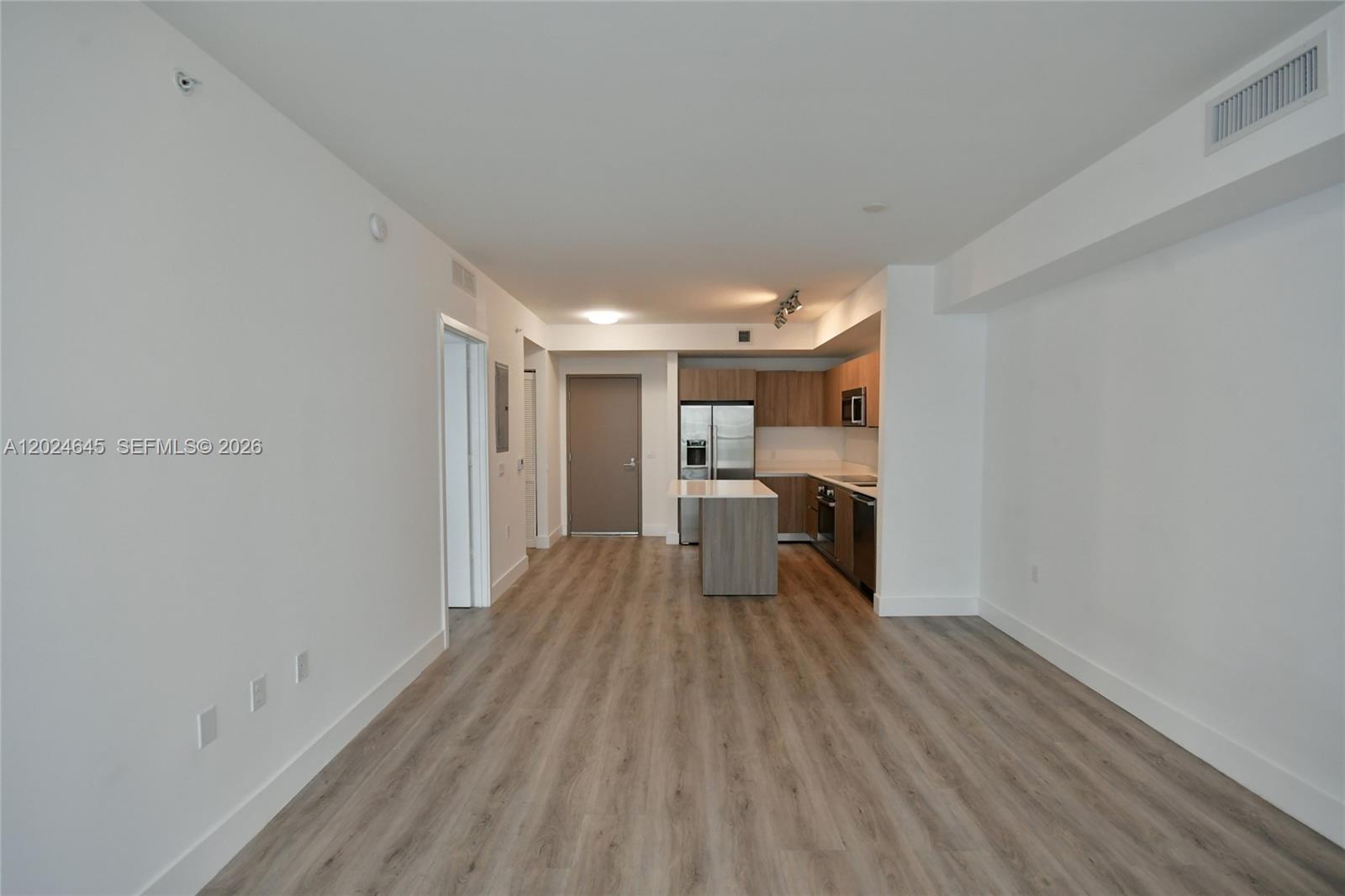 201 Southwest 17th Road, Unit 304 Miami, FL 33129 - Photo 30 of 68