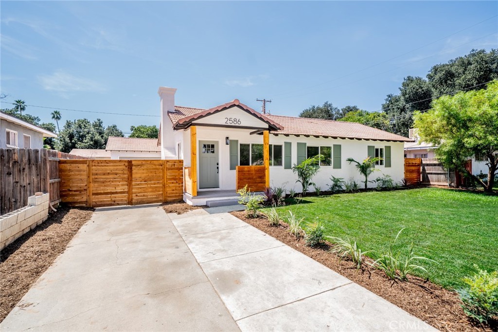 2586 Prospect Avenue Riverside, CA 92507 - Photo 3 of 35 Gallery Image 3